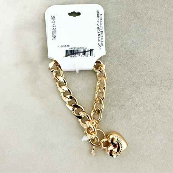NWT Juicy Couture With Urban Outfitters Gold Link Heart Bracelet - Picture 2 of 3